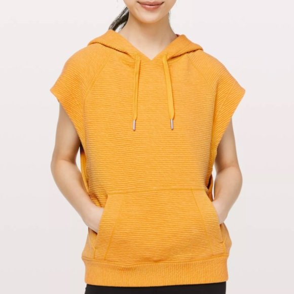 Lululemon Easy Going Hoodie Size 4 New W/O Tags - Picture 1 of 1